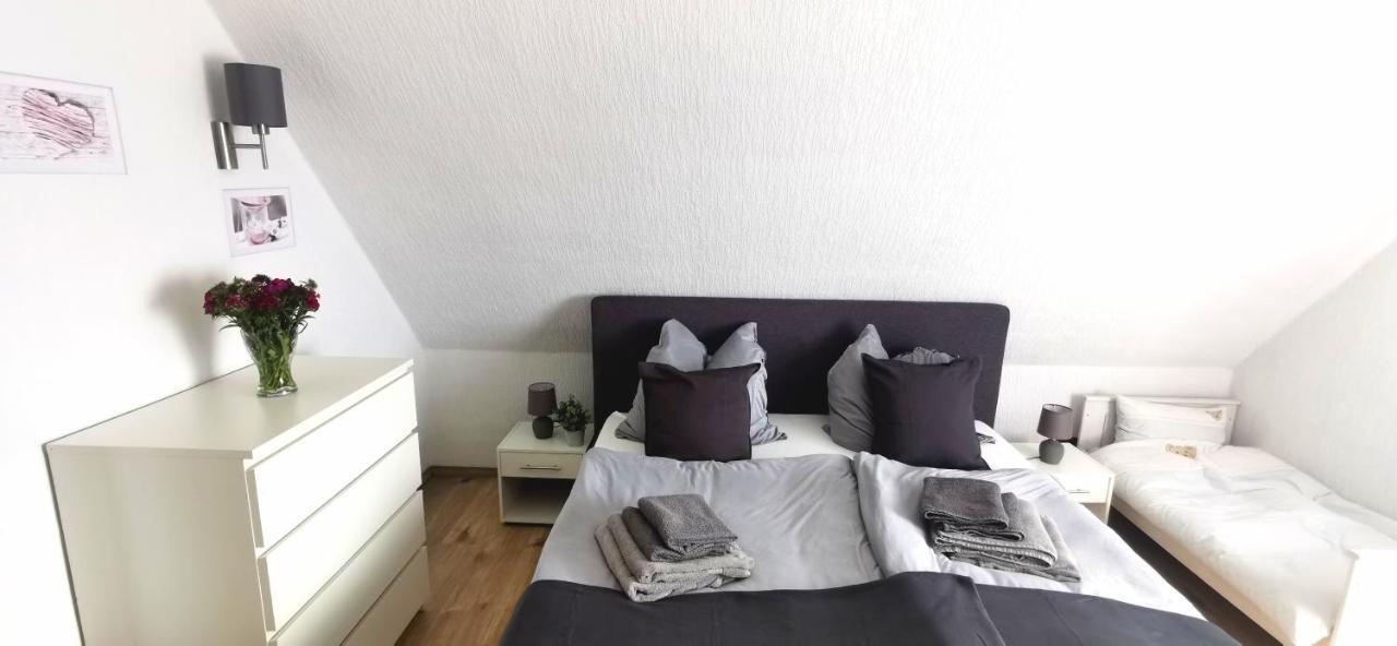 Appartamento Auszeit Rhein-Mosel Waldesch Esterno foto