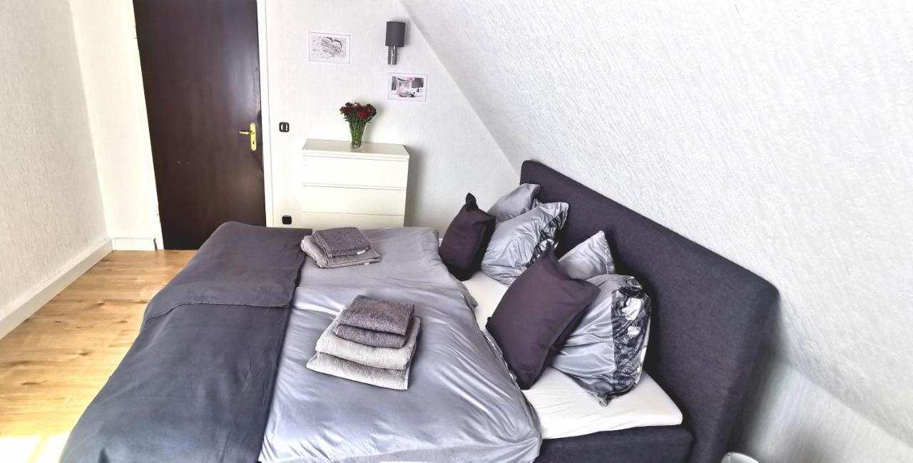Appartamento Auszeit Rhein-Mosel Waldesch Esterno foto